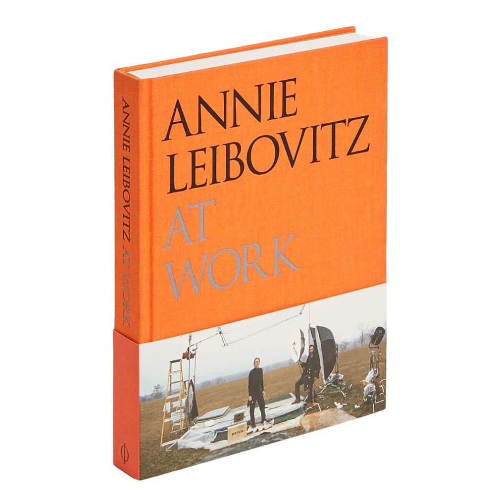 Annie Leibovitz at Work&#39;s book cover.