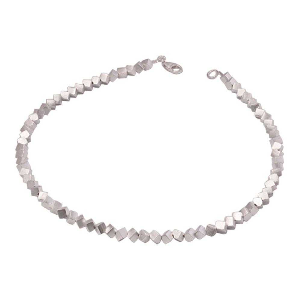 The Kelim: Cubes Necklace on display.