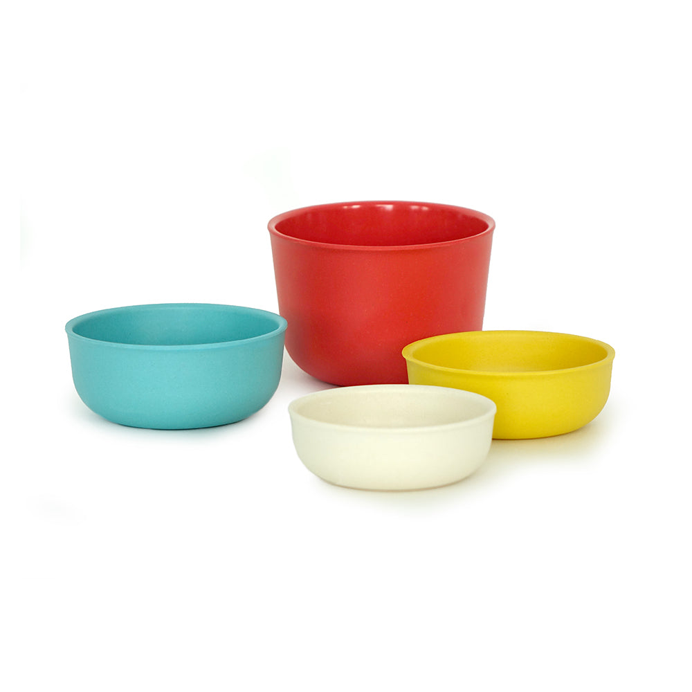 Pronto Measuring Cups: Red + Turquoise on display.